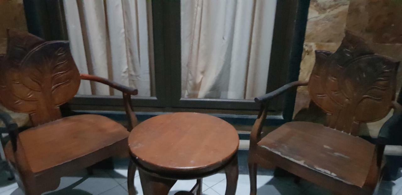 Arya Inn Enny Salon And Spa Nusa Lembongan  Bagian luar foto