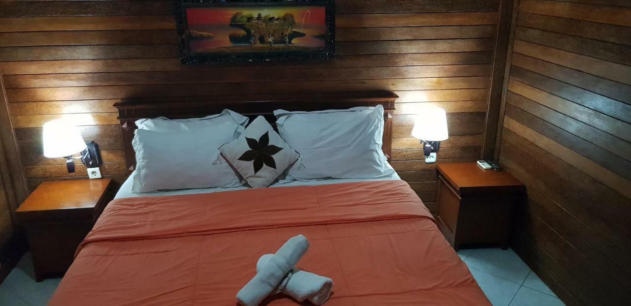 Arya Inn Enny Salon And Spa Nusa Lembongan  Bagian luar foto